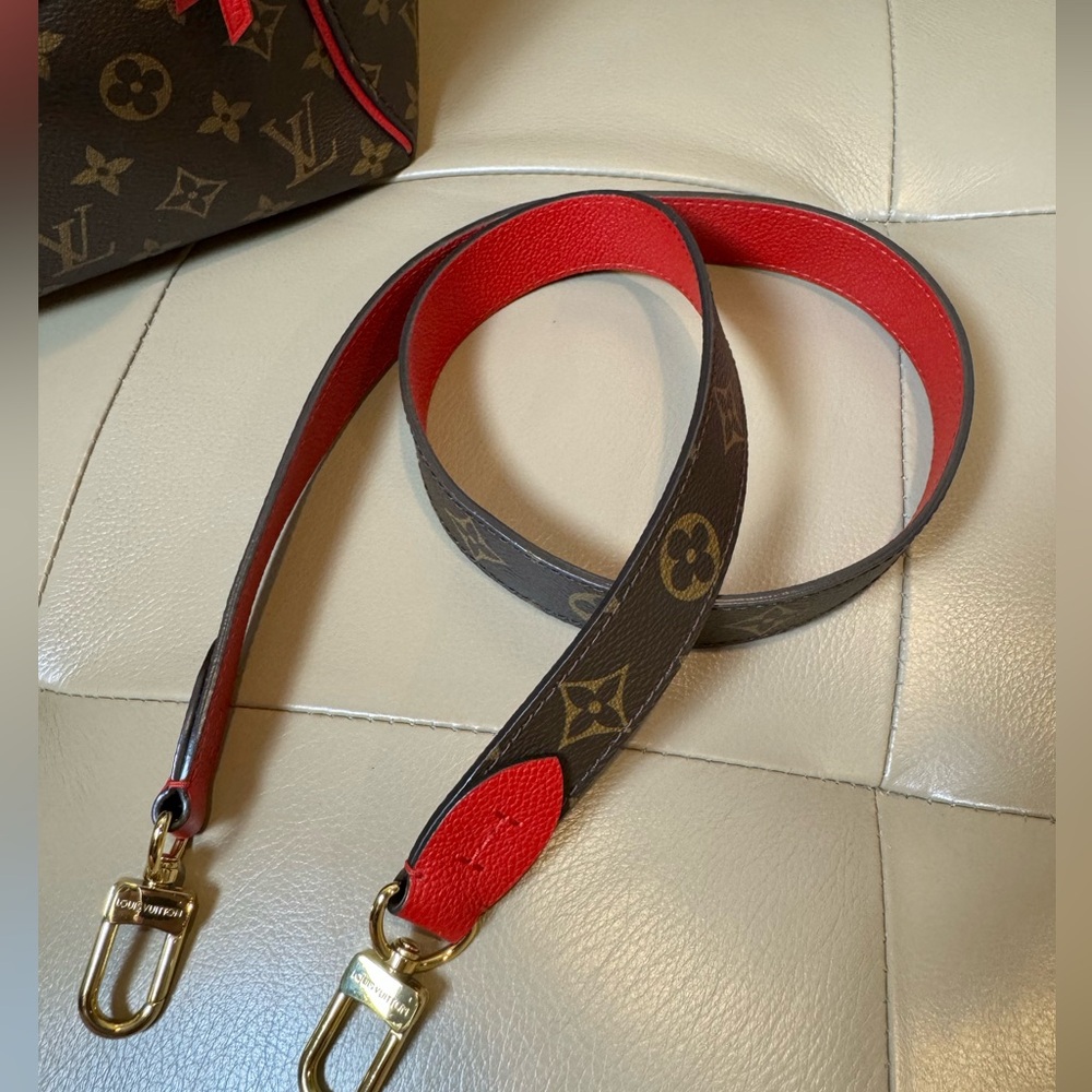 Louis Vuitton Tournelle PM Monogram - Picture 15 of 15